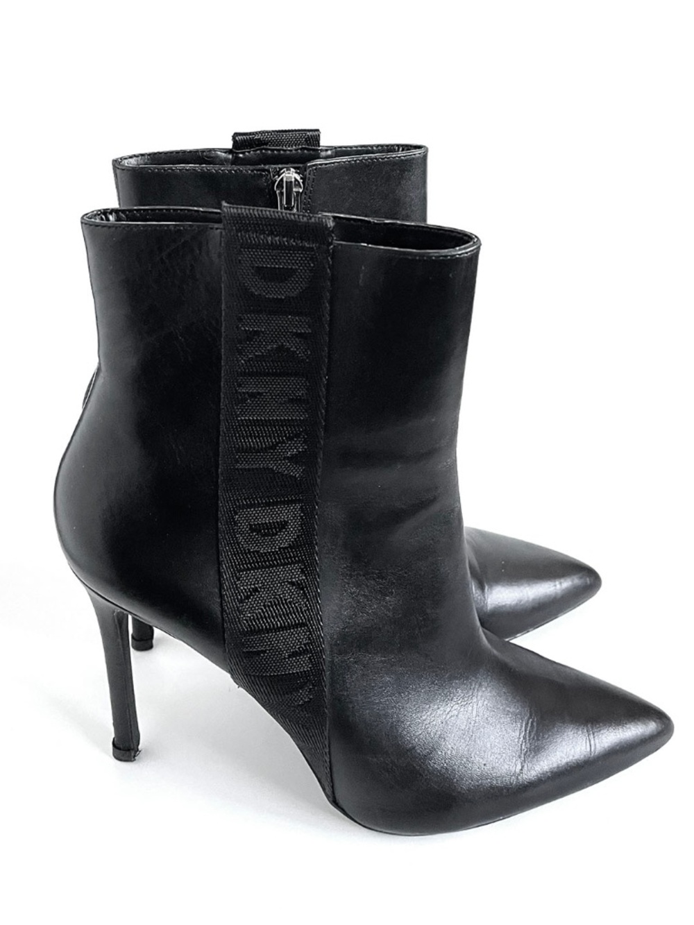 DKNY Women's "Ranita" Black Leather Stiletto Heeled Ankle Boots Size: 9